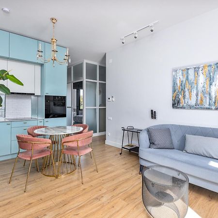 Hcg Art'Muse Apartment Batumi Bagian luar foto
